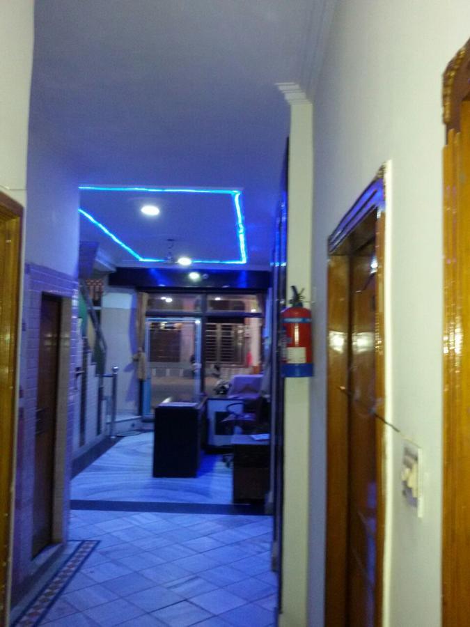 Hotel Aashiyana Agra  Buitenkant foto