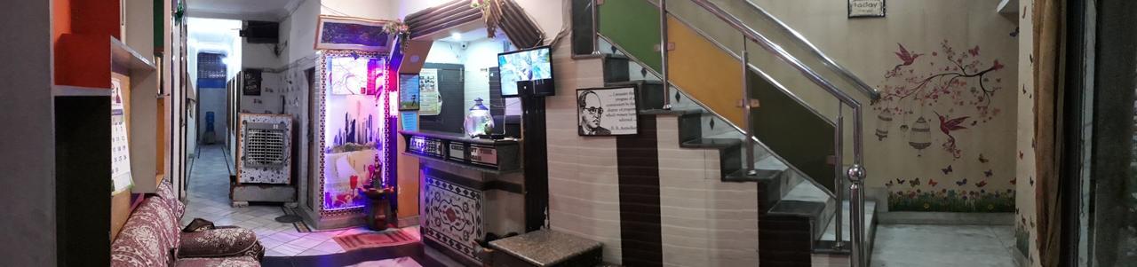 Hotel Aashiyana Agra  Buitenkant foto